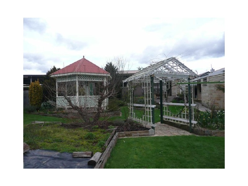 2 Hall Street, Mole Creek TAS 7304