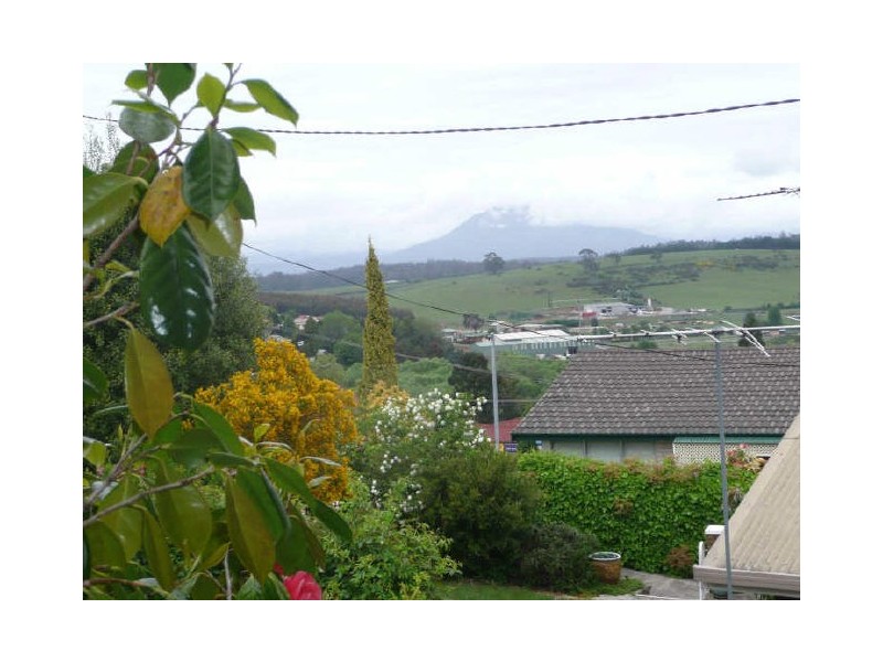 8 Panorama Place, Deloraine TAS 7304