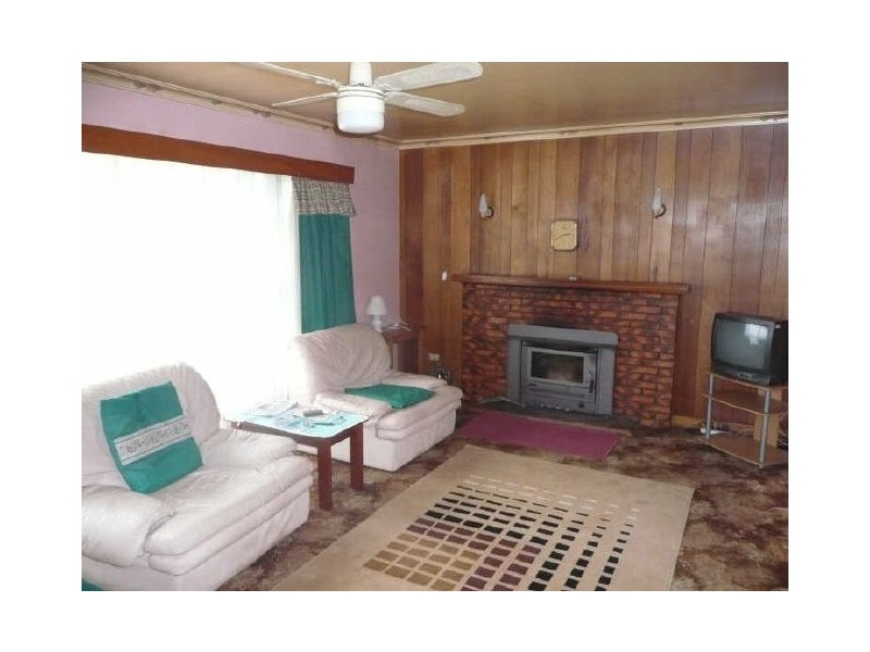 51 Main Road, Meander TAS 7304