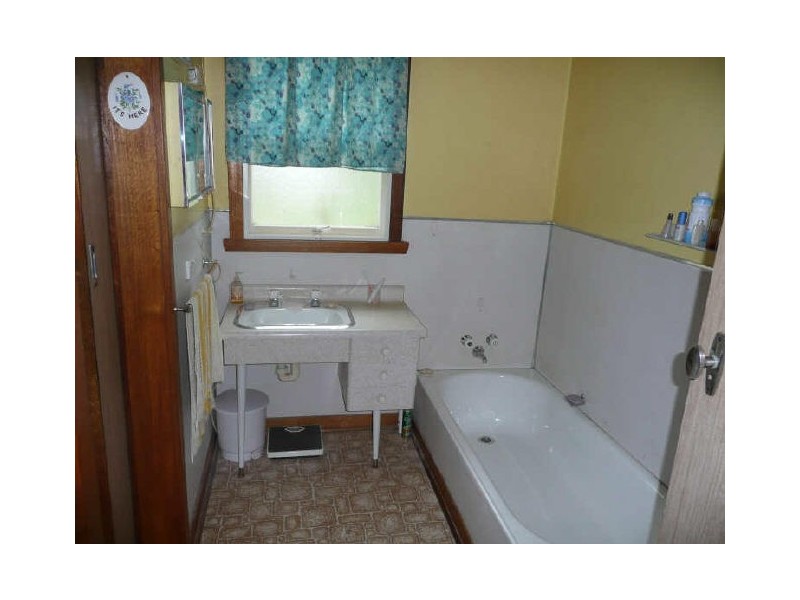 51 Main Road, Meander TAS 7304