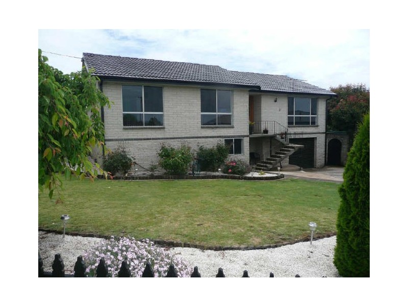 37 Gay Street, Deloraine TAS 7304