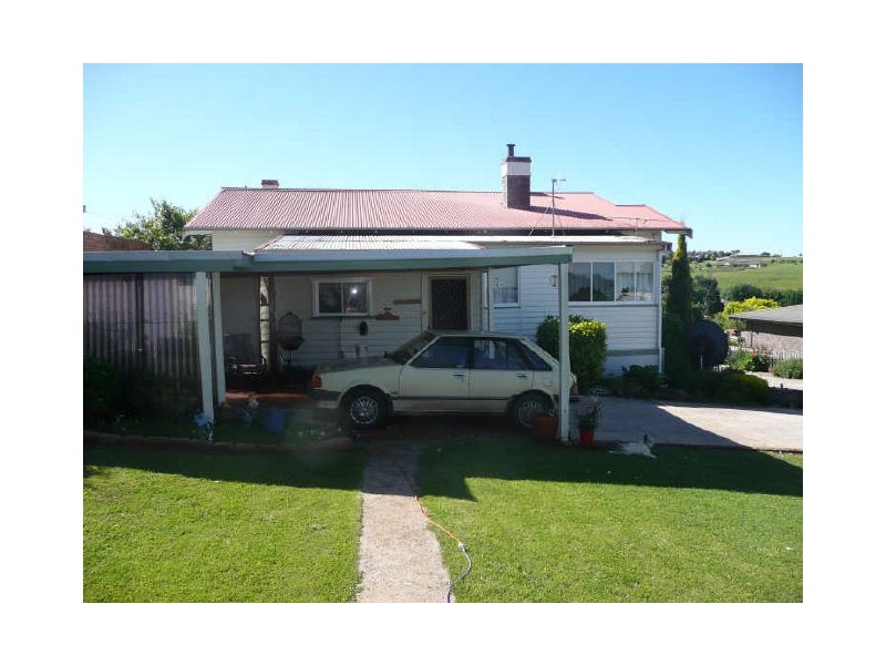 18 Parsonage Street, Deloraine TAS 7304
