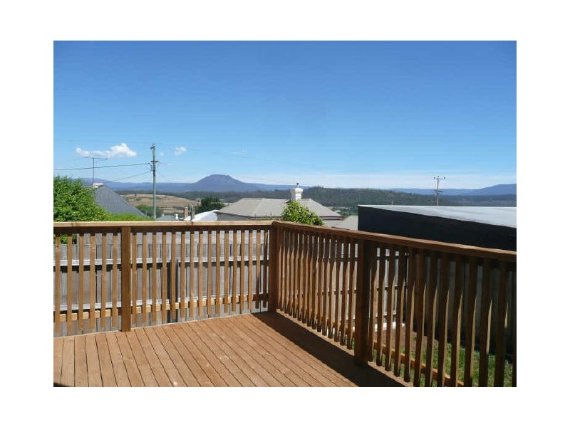 Unit 4 66 West Goderich Street, Deloraine TAS 7304