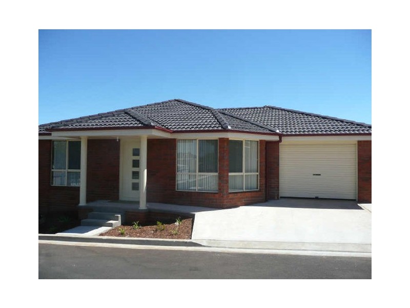 Unit 4 66 West Goderich Street, Deloraine TAS 7304