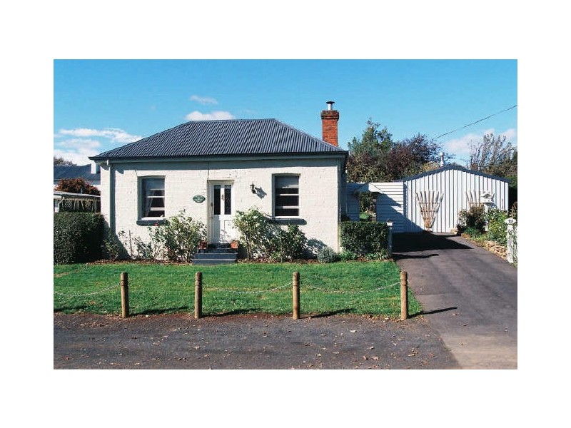 19 Adelaide Street, Westbury TAS 7303