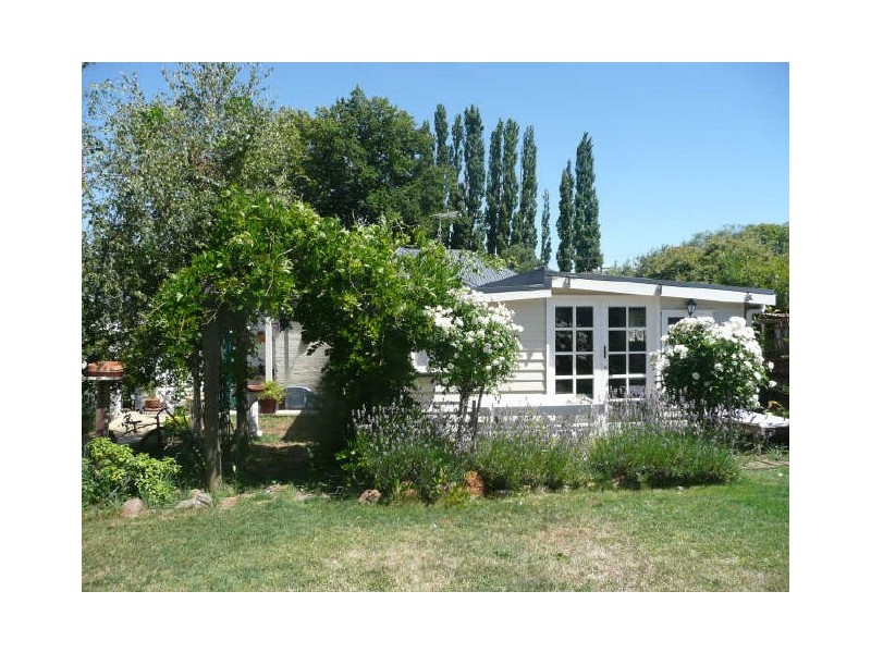 19 Adelaide Street, Westbury TAS 7303