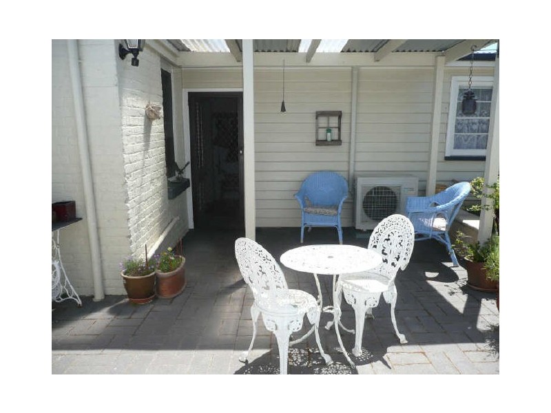 19 Adelaide Street, Westbury TAS 7303