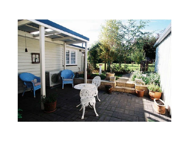 19 Adelaide Street, Westbury TAS 7303