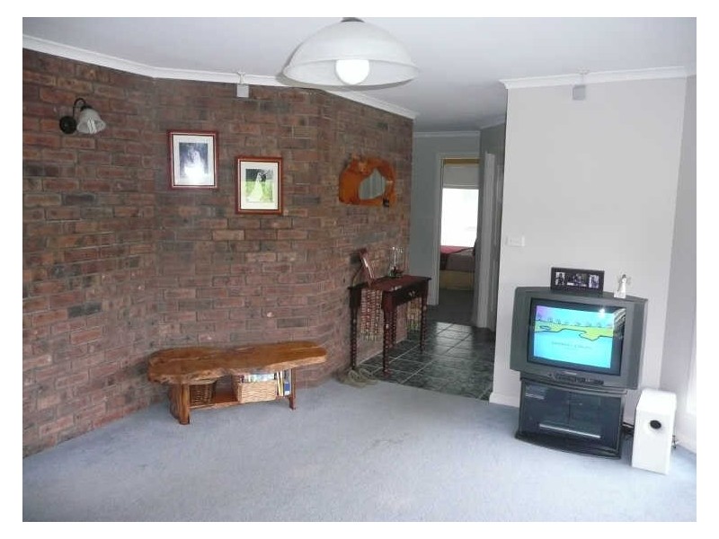 9 Blake Street, Deloraine TAS 7304