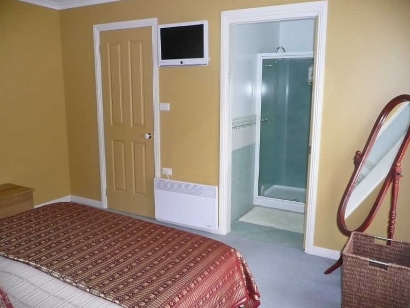 9 Blake Street, Deloraine TAS 7304