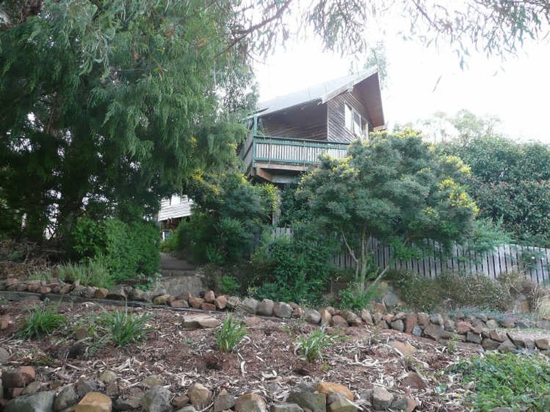 65 West Barrack, Deloraine TAS 7304