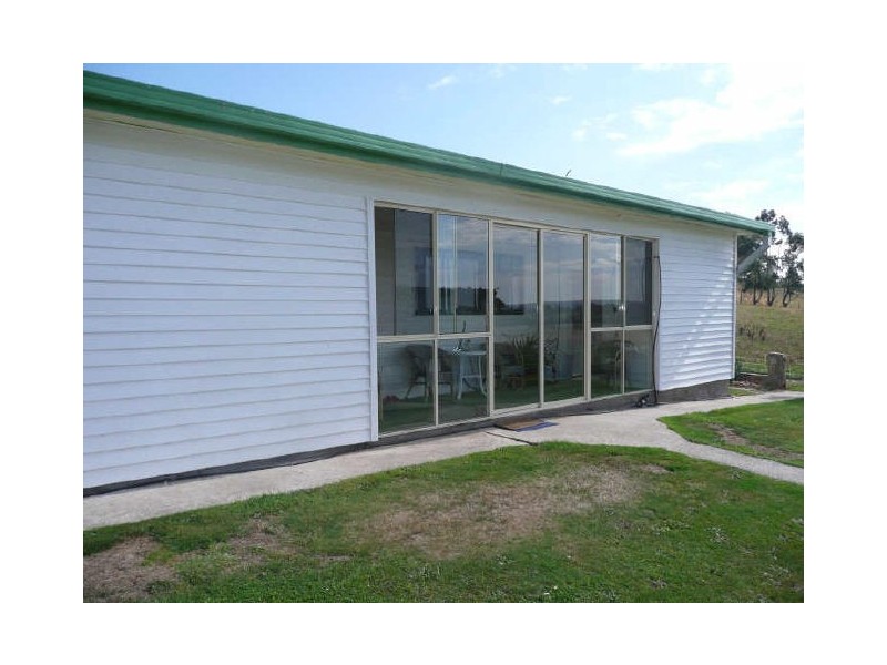 232 Burns Road, Caveside TAS 7304
