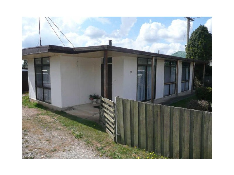 20 Grigg Street, Deloraine TAS 7304