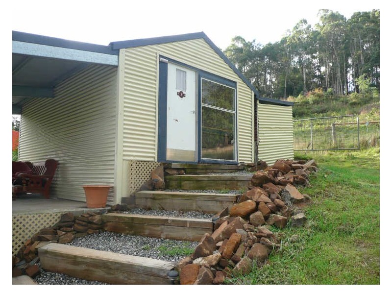 5612 Bass Hwy, Elizabeth Town TAS 7304