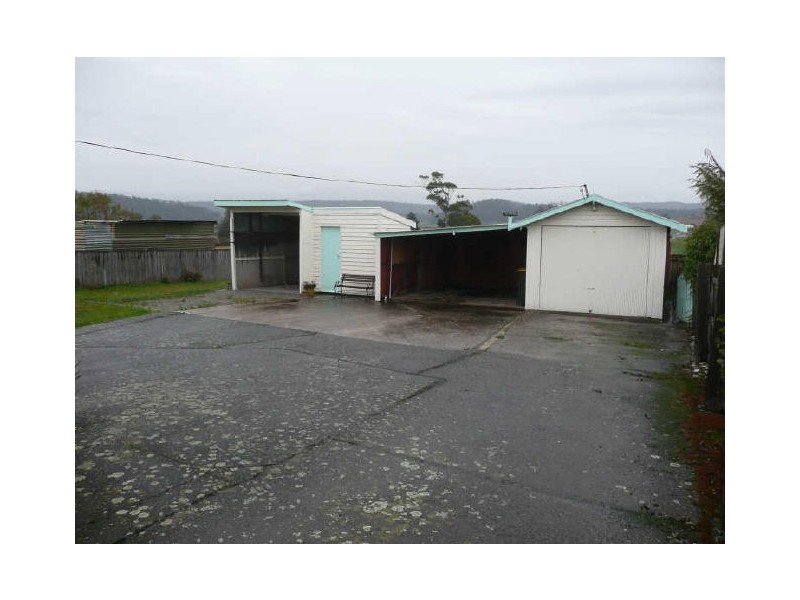 154 Emu Bay Road, Deloraine TAS 7304