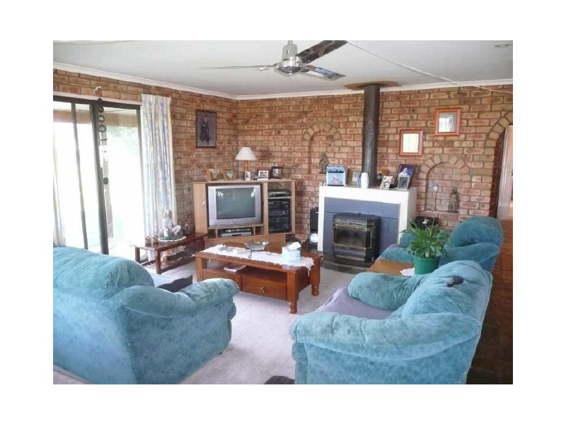 42 Meander Valley Road, Hagley TAS 7292