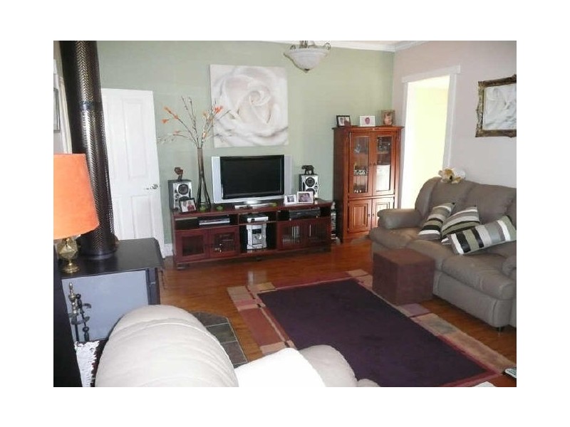 131 Emu Bay Road, Deloraine TAS 7304
