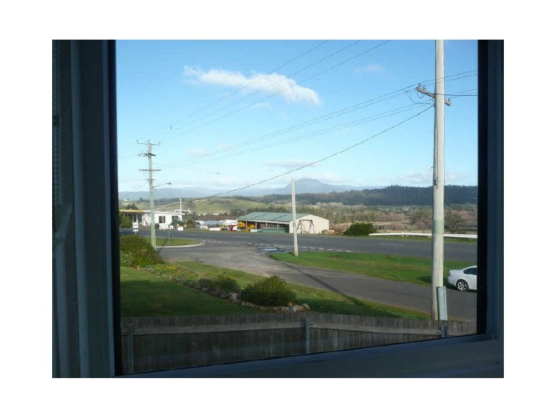 131 Emu Bay Road, Deloraine TAS 7304