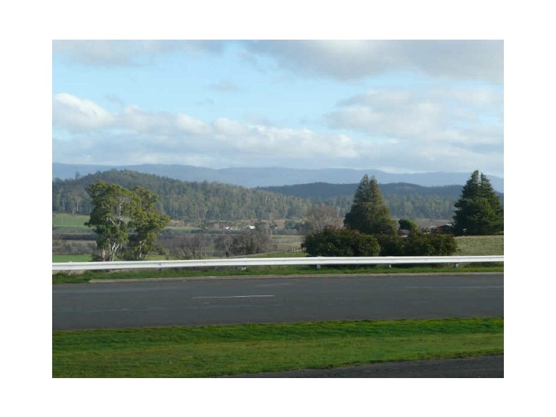131 Emu Bay Road, Deloraine TAS 7304