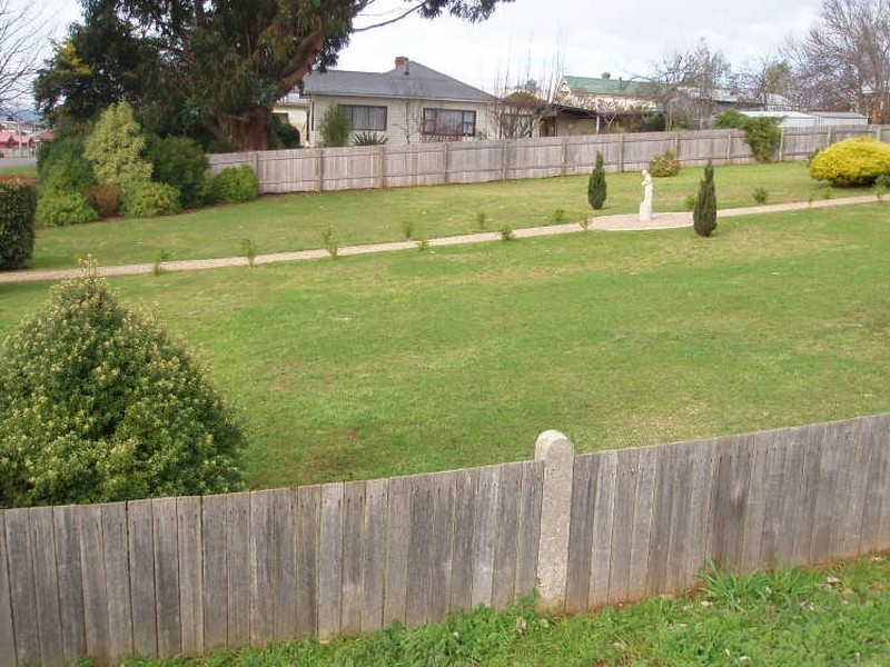 46 West Church Street, Deloraine TAS 7304