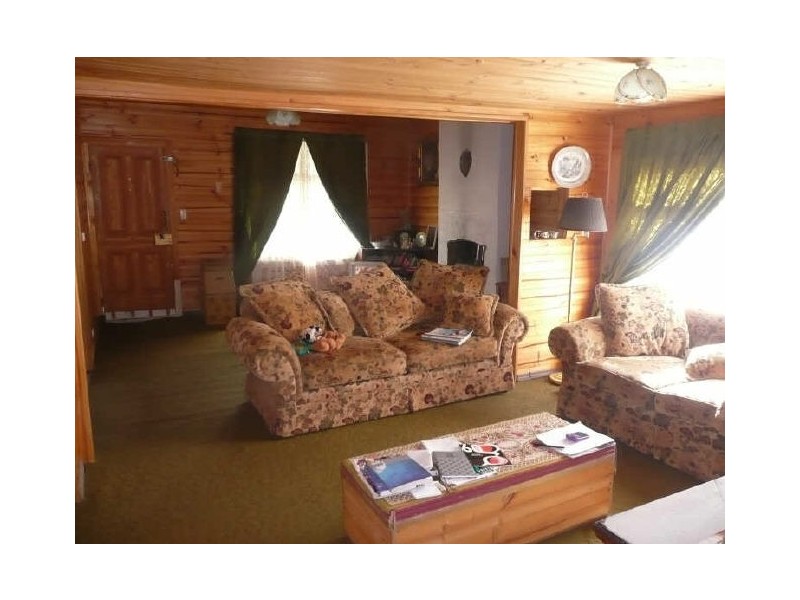12 Beefeater Street, Deloraine TAS 7304