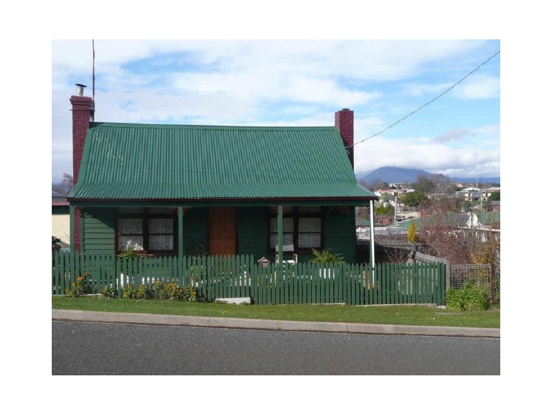 12 Beefeater Street, Deloraine TAS 7304