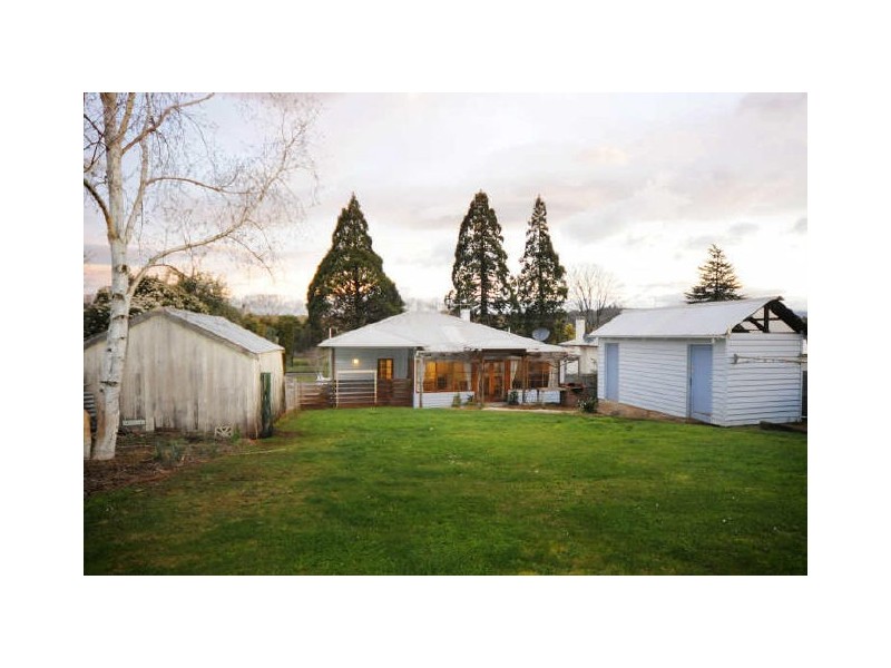37 West Parade, Deloraine TAS 7304