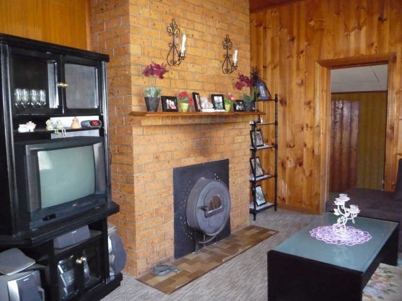 42 Pioneer Drive, Mole Creek TAS 7304