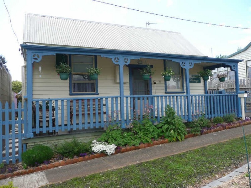 41 Tower Hill Street, Deloraine TAS 7304