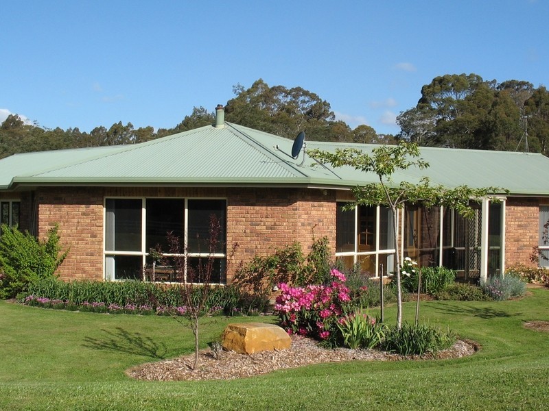 320 River Road, Deloraine TAS 7304