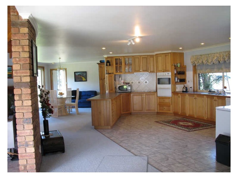 320 River Road, Deloraine TAS 7304