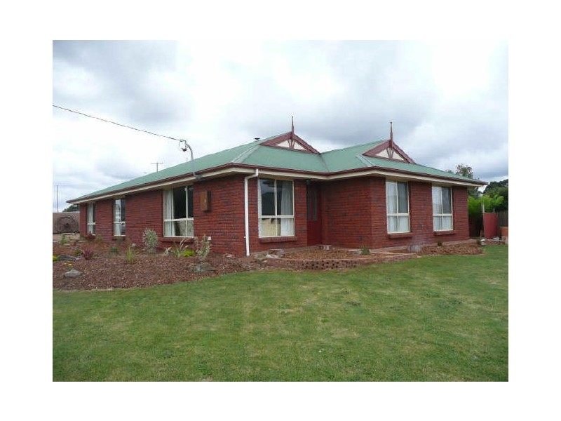 201 Emu Bay Road, Deloraine TAS 7304
