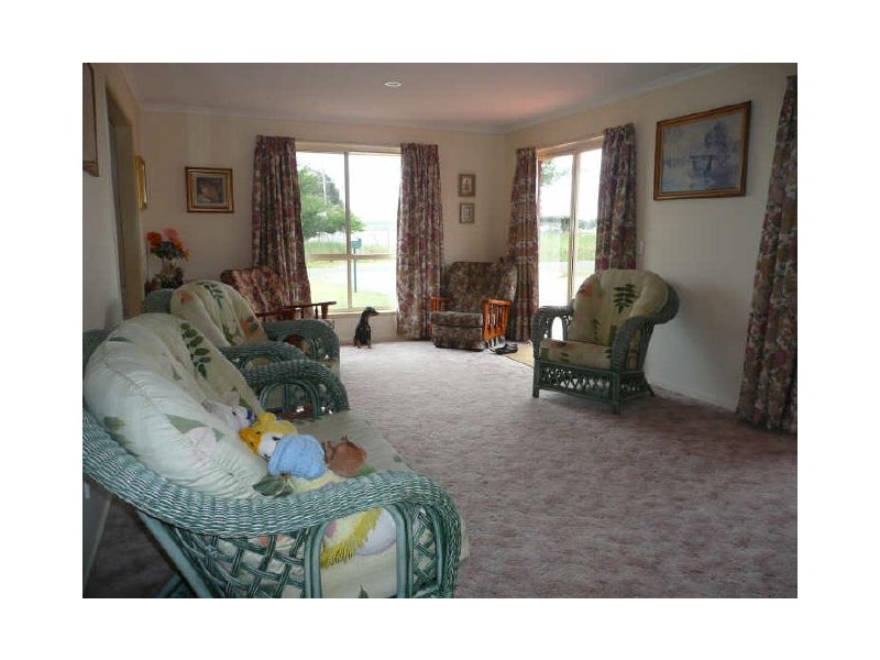201 Emu Bay Road, Deloraine TAS 7304
