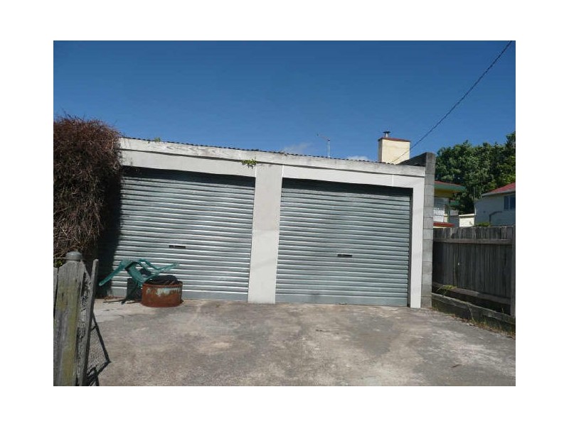 33 West Parade, Deloraine TAS 7304