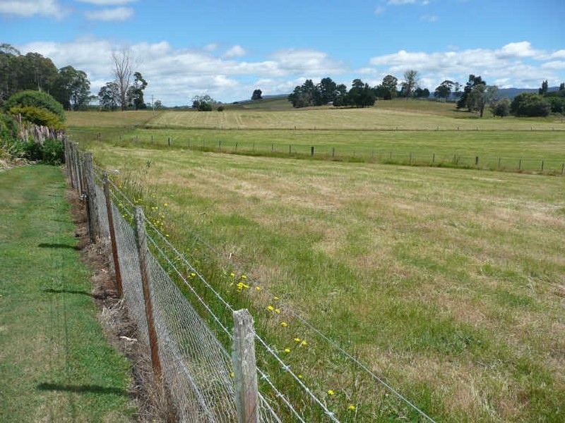 40 Dunhams Road, Deloraine TAS 7304