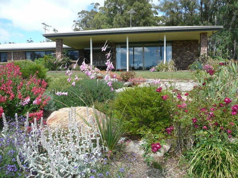 40 Dunhams Road, Deloraine TAS 7304