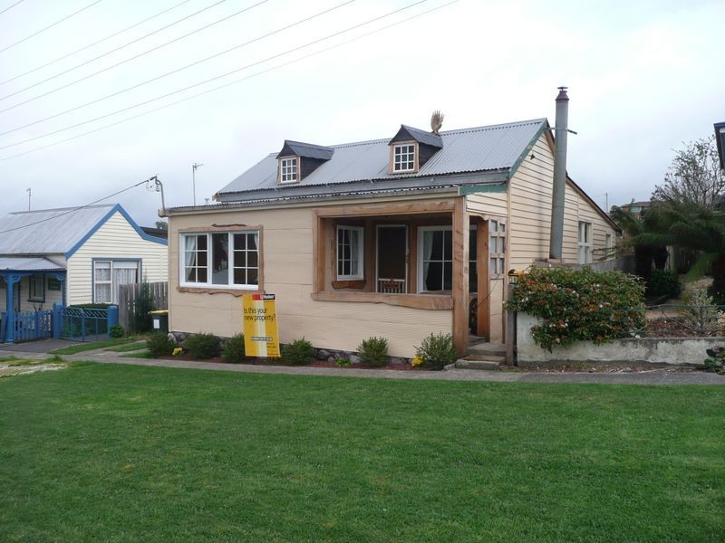 39 Tower Hill Street, Deloraine TAS 7304