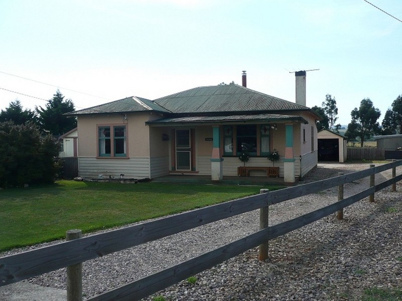 42 Grigg Street, Deloraine TAS 7304