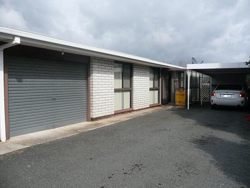 2/14A Franklin Street, Westbury TAS 7303