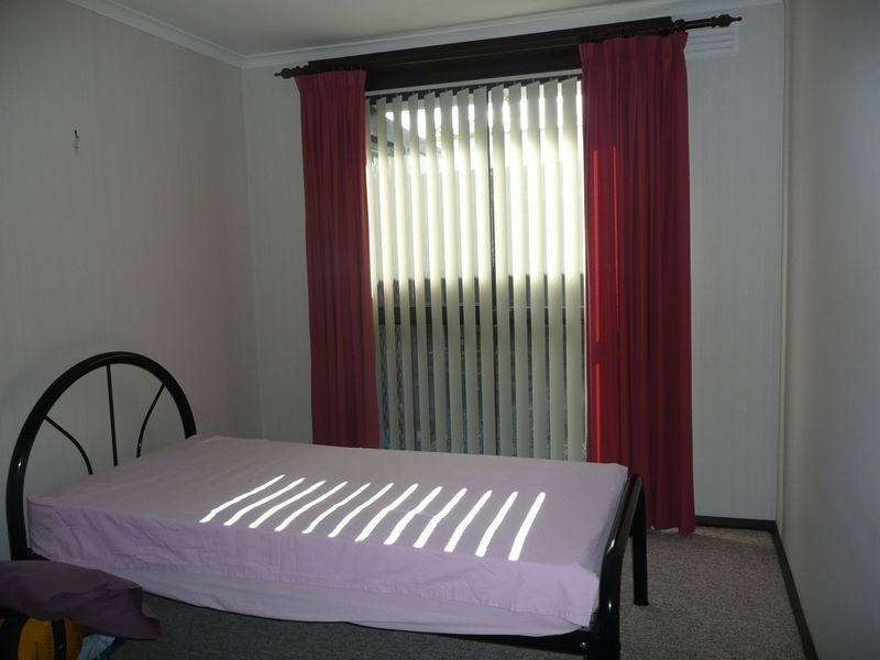 2/14A Franklin Street, Westbury TAS 7303