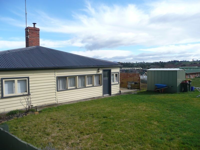 31 Pultney Street, Deloraine TAS 7304