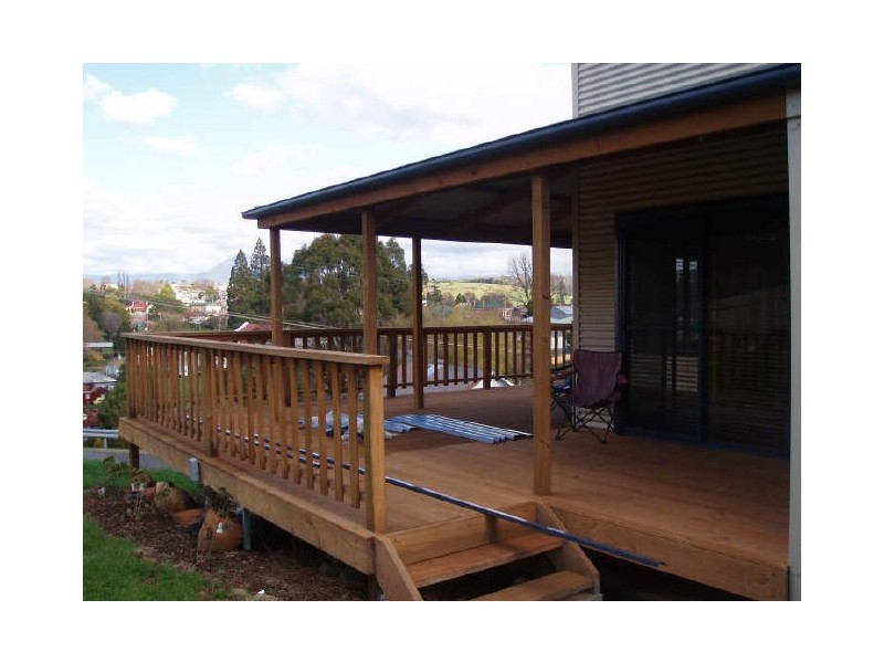 1 Parsonage Street, Deloraine TAS 7304