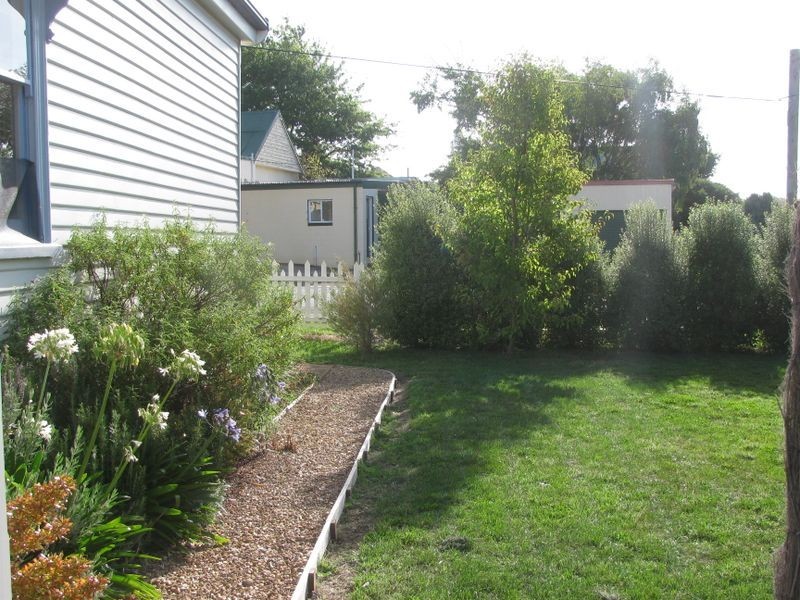 6 Railway Street, Deloraine TAS 7304