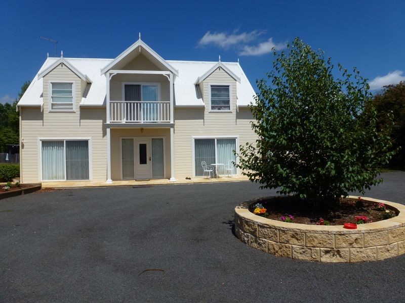 9A East Westbury Place, Deloraine TAS 7304
