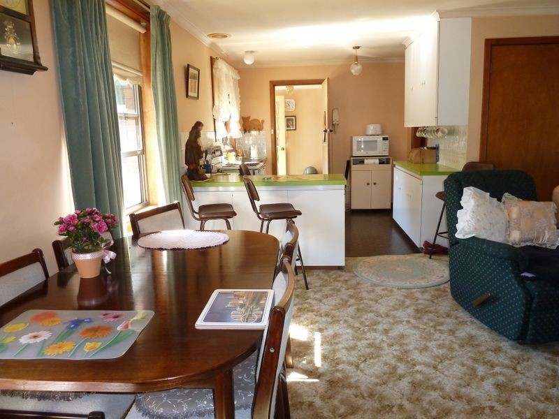 50 Meander Valley Highway, Deloraine TAS 7304