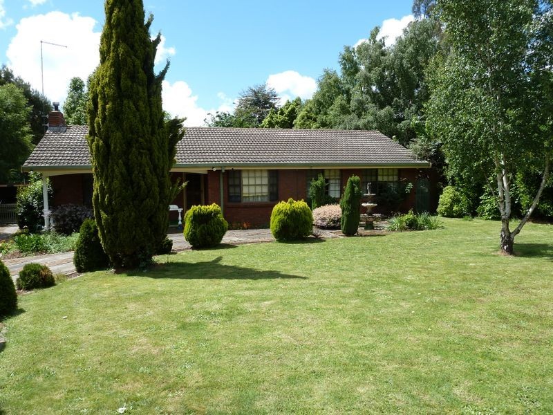 50 Meander Valley Highway, Deloraine TAS 7304