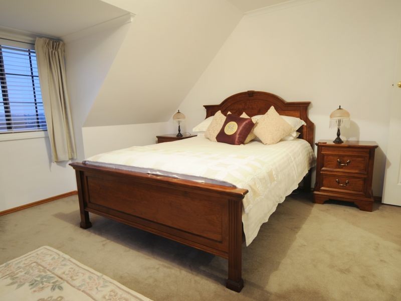 35 Westbury Place, Deloraine TAS 7304