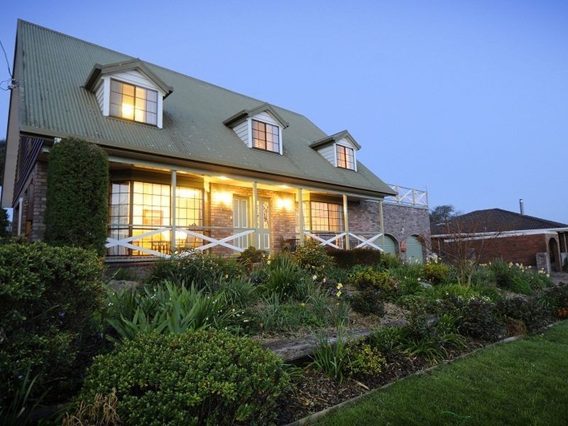 35 Westbury Place, Deloraine TAS 7304