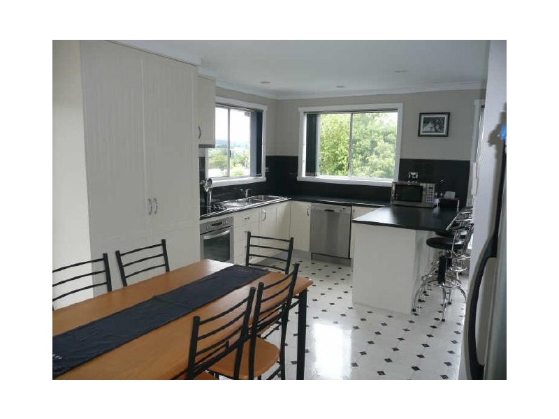 37 Gay Street, Deloraine TAS 7304