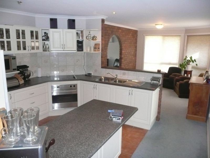 9 Blake Street, Deloraine TAS 7304